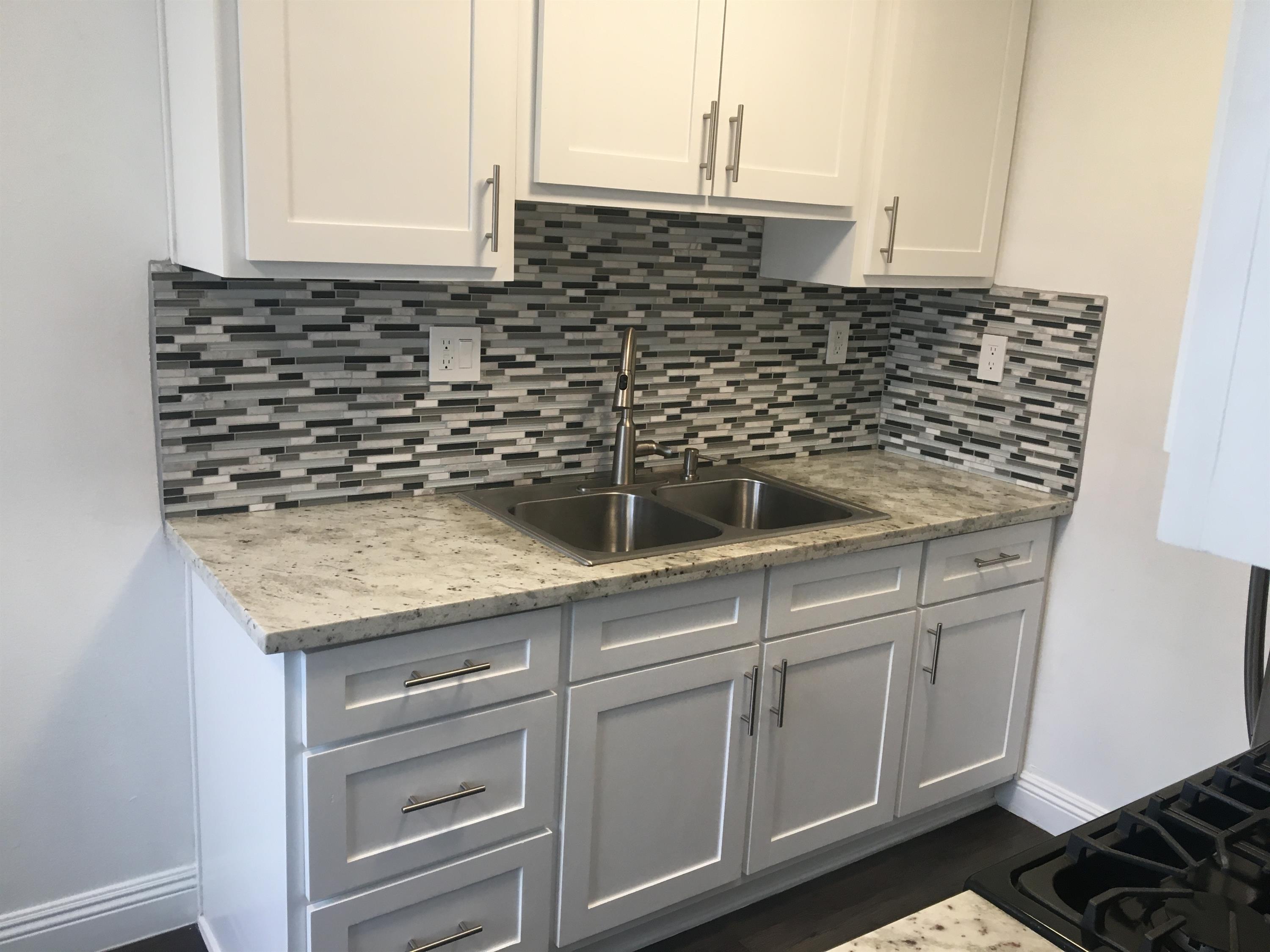 1320 S. St. Andrews Place - 208